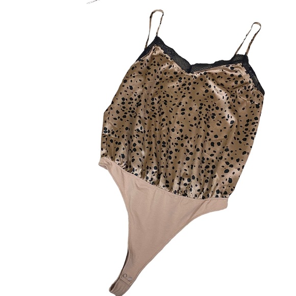 Abercrombie and Fitch Bodysuit Camisole Leopard and Black Lace Size Large - Picture 5 of 7
